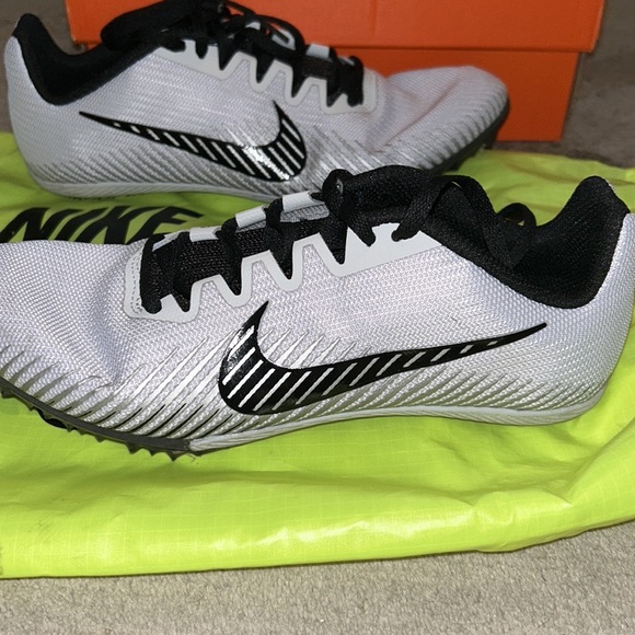 Nike racing/ track& field spikes ! - Picture 8 of 9